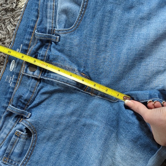 Old Navy Size 10 Denim Jean Bundle Two Pairs Mid And Long Length - Picture 11 of 12